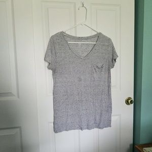 gray casual shirt